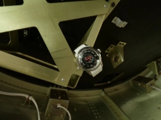 第一款在太空漂流的国产腕表
