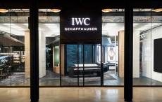 IWC万国表于标志性巴特西发电站开设全新精品店