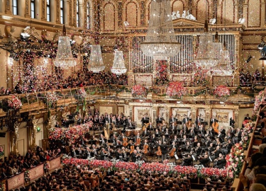 劳力士携手维也纳爱乐乐团新年音乐会，共庆2023年到来