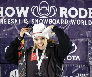 IWC万国表品牌大使谷爱凌获得  自由式滑雪世界杯卡尔加里站女子U型场地冠军