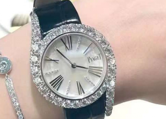 美到讓我忘不了它  伯爵 LIMELIGHT GALA