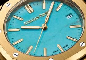 愛彼推出全新天然綠松石表盤 Royal Oak皇家橡樹系列自動上鏈黃金腕表