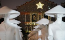 迪奥全新高级珠宝及腕表系列 璀璨亮相上海张园