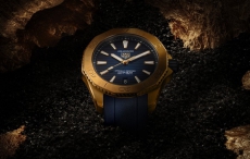 金耀户外 TAG HEUER泰格豪雅推出搭载TH 31-00机芯的全金款竞潜系列Professional 200腕表