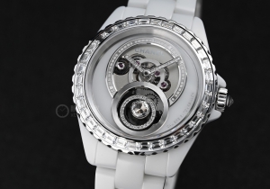 别错过这枚Chanel陀飞轮新品腕表，美哭我！