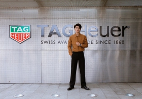 TAG HEUER泰格豪雅品牌代言人蔡徐坤 探访泰格豪雅总部制表厂与博物馆