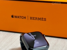 科技巨头和奢侈品顶流的合作  爱马仕 APPLE WATCH HERMES