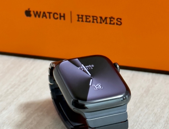 科技巨头和奢侈品顶流的合作  爱马仕 APPLE WATCH HERMES