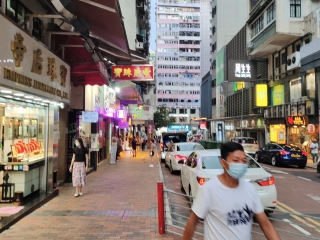 2023，“钟表第一城”香港回来了吗？