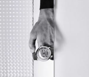 卡地亞“神秘”的時間藝術：時鐘、腕表、鏤空...