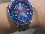Summerblue论坛首发  欧米茄海马300蓝