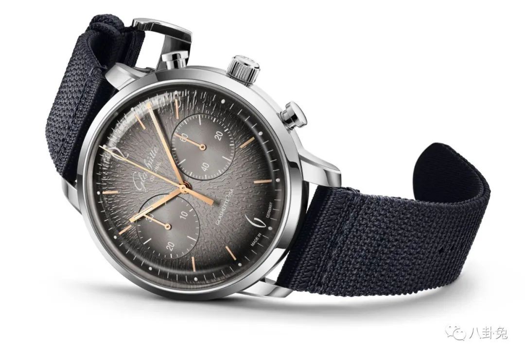 格拉苏蒂原创复古系列1-39-34-06-22-04腕表，一枚德式复古腕表的视觉冲击