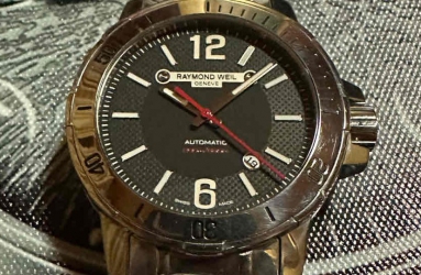 因為表帶買了一塊表  蕾蒙威男裝腕表首發