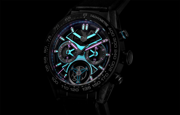 TAG HEUER泰格豪雅卡萊拉系列（CARRERA）陀飛輪計時碼表 上海限量版 致敬魅力大都市