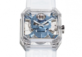 Bell & Ross柏莱士全新发布 BR 01 CYBER SKULL SAPPHIRE ICE BLUE