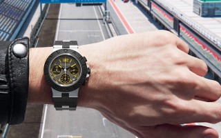 宝格丽携手赛车游戏《GT赛车》  推出Aluminium联名特别款腕表