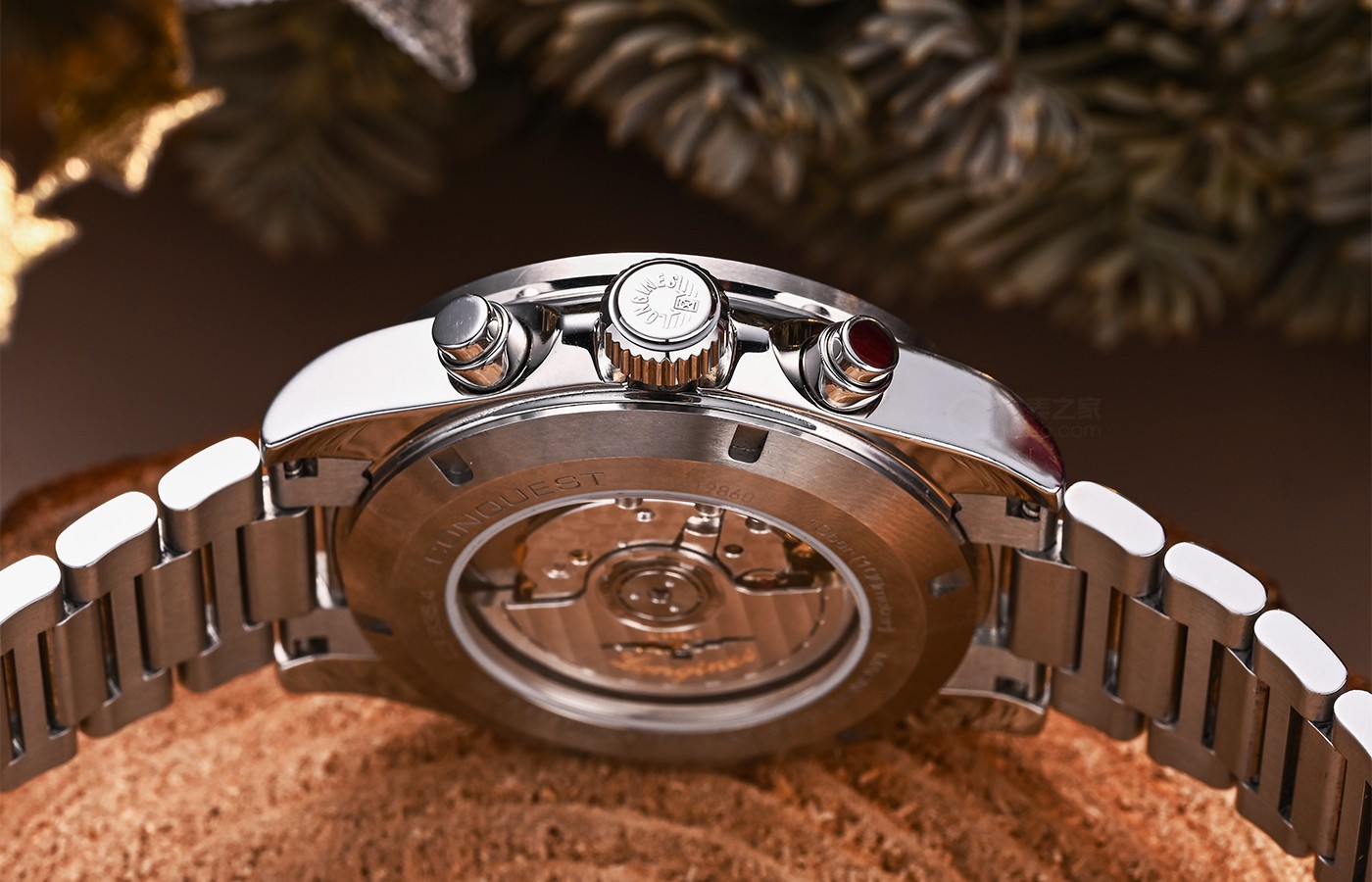 公价三万元，今年冬天必入的“美拉德”色系腕表
