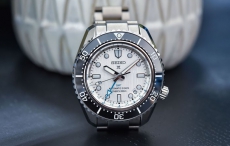 精工推出Prospex Diver GMT北冰洋SPB439限量版腕表