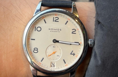 老婆给我选的礼物  NOMOS CLUB 775