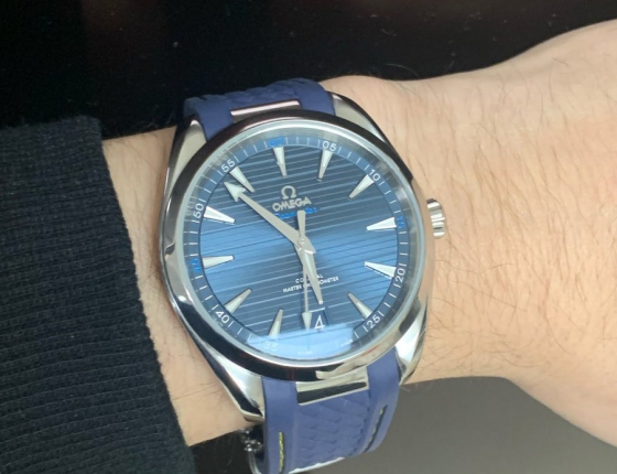 海马150蓝盘胶带  一块能文能武的腕表