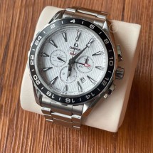 送给自己的新年礼物  欧米茄海马AT CHRONOGRAPH