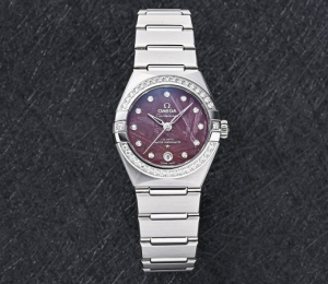 紫色隕石表盤的神秘魅力 品鑒歐米茄星座系列新款腕表