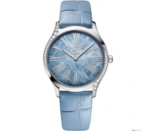 公价5万元上下 女士们都爱哪一款腕表？