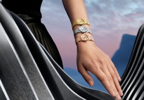 爱彼皇家橡树系列迷你霜金腕表闪耀亮相 以珠宝美学重释微型时计的璀璨魅力