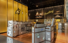 百年灵开启TIME CAPSULE时间胶囊     暨“140周年古董表巡展”