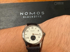 感受它别样的精致  NOMOS CLUB 738.S5