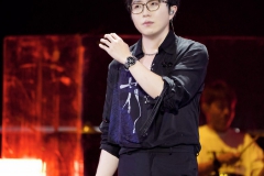 唱作音乐人毛不易演绎瑞士美度表舵手系列千禧腕表 随风律动，点亮灵感