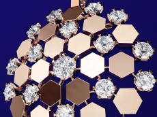 心之归属 凝聚新译 CHAUMET Bee My Love爱·巢系列新作耀目发布