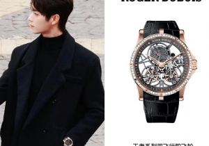 精湛技艺 王者之选  演员许凯佩戴罗杰杜彼Roger Dubuis 王者系列双飞行陀飞轮玫瑰金镶钻腕表