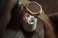 路易威登推出DANIEL ROTH TOURBILLON ROSE GOLD腕表