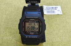 上手很舒适质感很好  卡西欧 G-SHOCK 经典