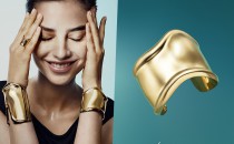 蒂芙尼全新发布“爱，始于1837” Elsa Peretti®系列Bone Cuff手镯广告大片