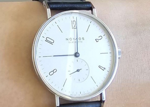 还是忘不了你终于解毒了  NOMOS TANGOMAT 601