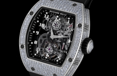 探秘RICHARD MILLE：陀飞轮工艺与创新材质的完美融合