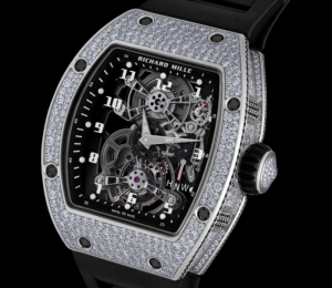 探秘RICHARD MILLE：陀飞轮工艺与创新材质的完美融合