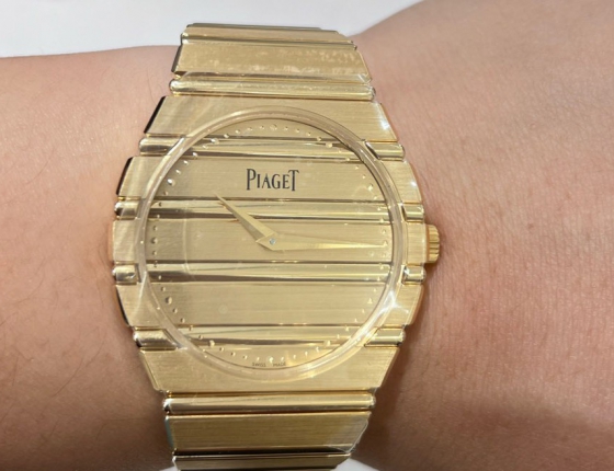 用一支金表跟2024道个别  伯爵 PIAGET POLO