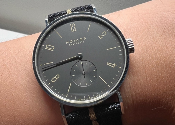 为了拥有它我跑去香港  NOMOS TANGENTE 178