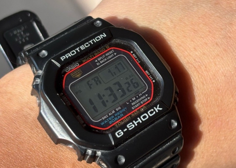 入手经典小黑块  卡西欧 G-SHOCK 经典 GW-M5610-1