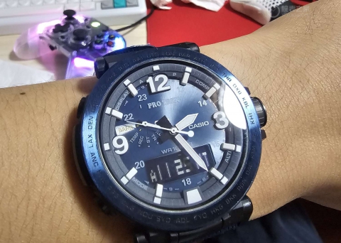 大学生的第一只卡西欧  PROTREK PRG-600YB-2