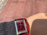 红盘的美无法抗拒  勃艮第红积家翻转