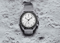 MOONSWATCH 致敬欧米茄超霸腕表（OMEGA SPEEDMASTER） 