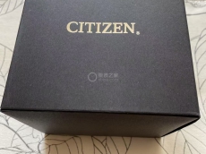 库存古董小方重见天日  年代久远的西铁城