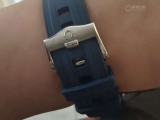 这一款低调有内涵  欧米茄海马300灰盘