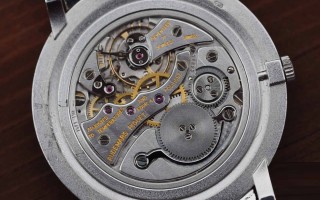 腕表编年史:1953超薄领域的初次交锋
