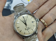 限量3100枚的春日俏皮正装腕表-双狮史努比#腕表中的春天#