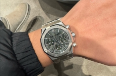 第一支AP选择这一款  爱彼皇家橡树离岸型